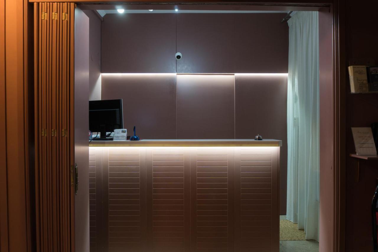 Aklidi Hotel Mytilíni Zewnętrze zdjęcie